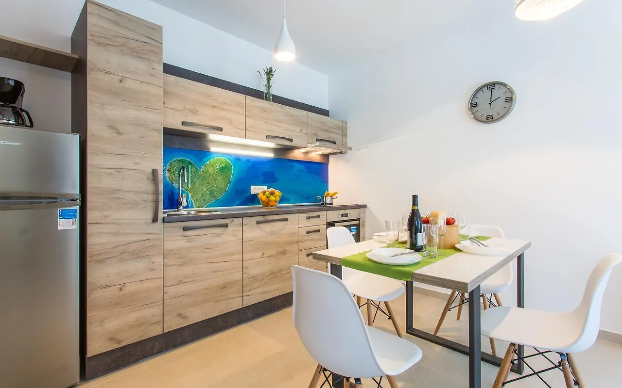 Apartments Viktorija 2 Baška Croazia