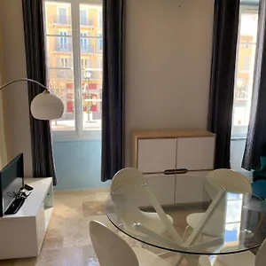 coeur-de-hyeres.fr-provencehotel.com/