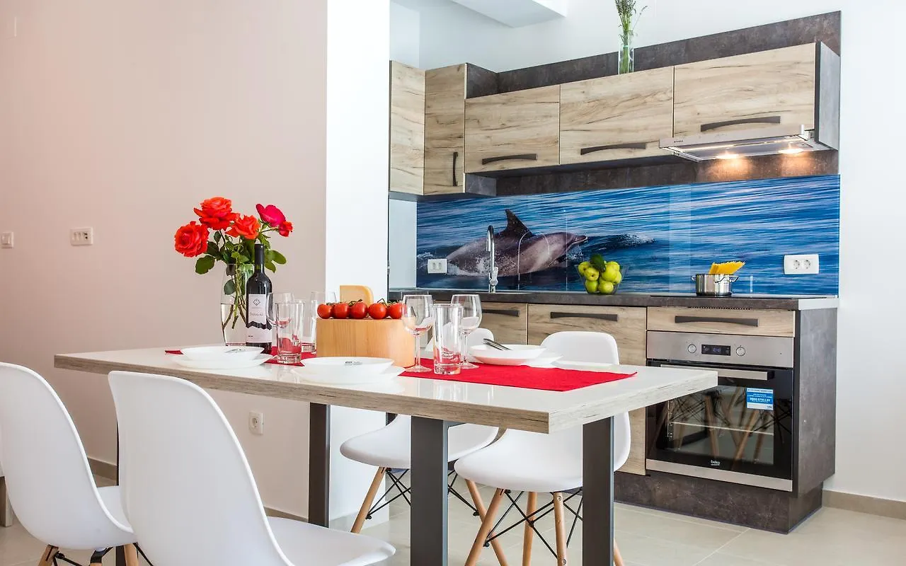 Apartments Viktorija 2 Baska  Croatia